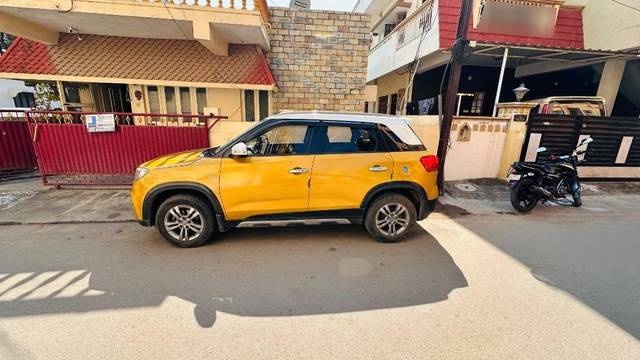 https://images10.gaadi.com/usedcar_image/4520572/original/processed_75de6bbe-585b-4073-9bc3-76c7d22e9ced.jpeg?imwidth=6400