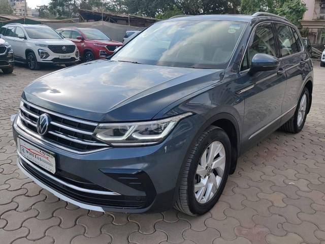 https://images10.gaadi.com/usedcar_image/4520573/original/processed_2595a5eaa02d9703cb490416a6dc4c05.jpeg?imwidth=6402