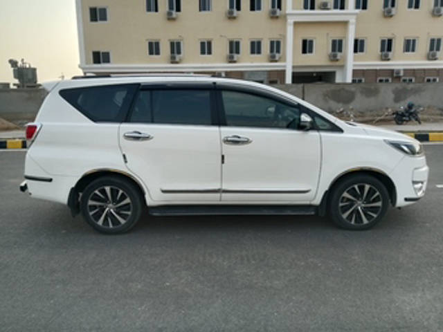https://images10.gaadi.com/usedcar_image/4520581/original/47c050006cace68d7cb87f9f8183c109.jpg?imwidth=6401