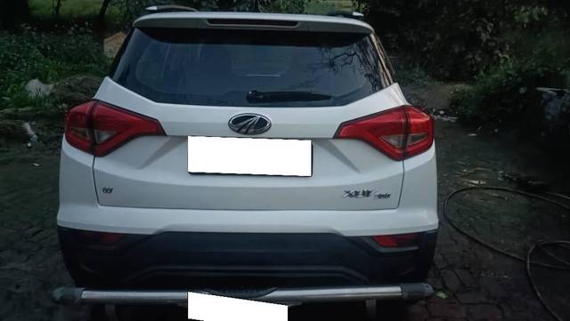 https://images10.gaadi.com/usedcar_image/4520582/original/processed_bb38a873-b568-460a-ab05-8b13e0958cd4.jpg?imwidth=6401