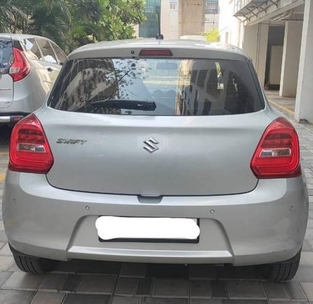 https://images10.gaadi.com/usedcar_image/4520584/original/processed_d3e9a5d3-abfe-41f8-8eb1-30b8071440a9.jpg?imwidth=6402