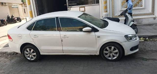 https://images10.gaadi.com/usedcar_image/4520627/original/processed_c5c67c28-91a9-493d-99eb-3d1ce2f772e3.jpg?imwidth=6401