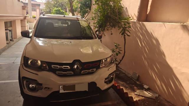 https://images10.gaadi.com/usedcar_image/4520661/original/processed_de598700-c356-4869-8ee6-afc1a9df64ef.jpg?imwidth=6400