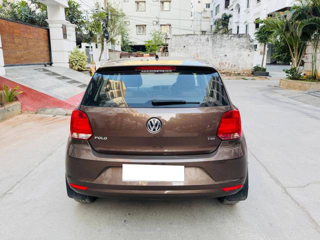 https://images10.gaadi.com/usedcar_image/4520662/original/processed_315eec51deac9e96fe3a2b50acd0b19f.jpg?imwidth=6402