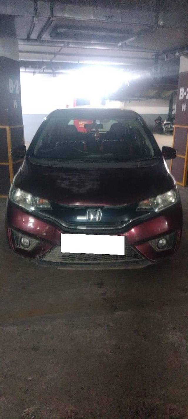 https://images10.gaadi.com/usedcar_image/4520689/original/processed_254a2e2c-7b6f-4d6a-9385-3871e8203db3.jpg?imwidth=6400