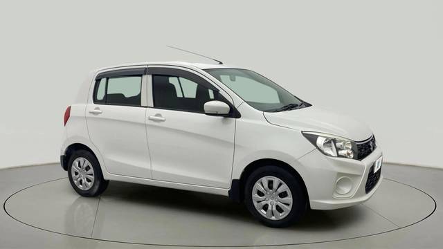 https://images10.gaadi.com/usedcar_image/4520722/original/e251ffb8484819e9a6a53296b0638ebb.jpg?imwidth=6400