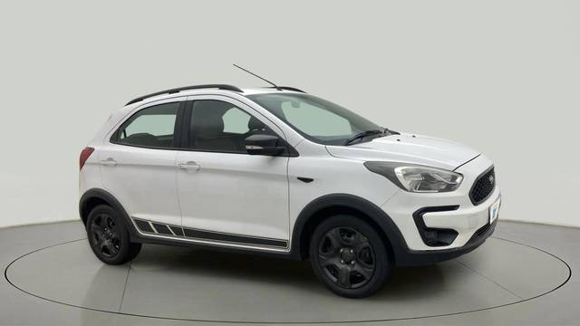 https://images10.gaadi.com/usedcar_image/4520737/original/7688737d4693b13aaf86a5f763d9d0ec.jpg?imwidth=6400