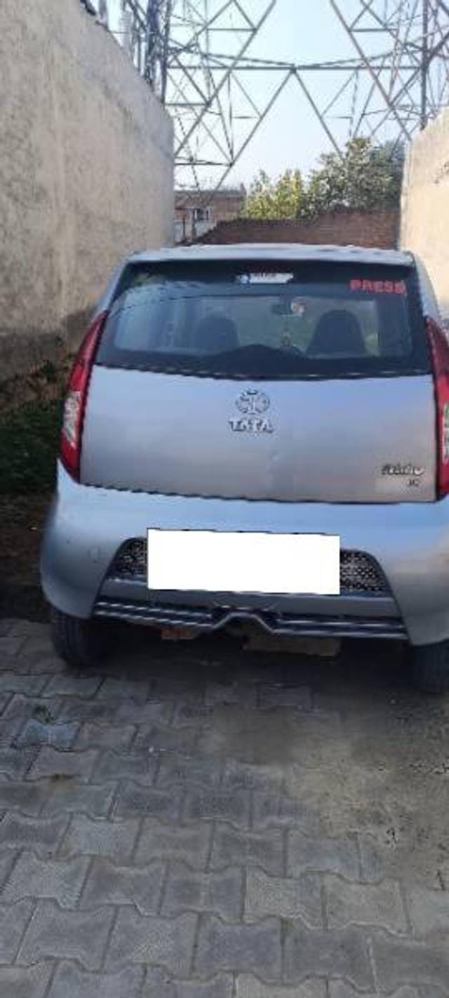 https://images10.gaadi.com/usedcar_image/4520794/original/processed_34825b1f-2415-4cc4-8f7f-557262353042.jpg?imwidth=6401