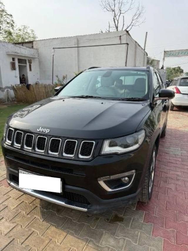 https://images10.gaadi.com/usedcar_image/4520800/original/processed_028f3b2c-3982-4304-992d-ec6be636c591.jpeg?imwidth=6402
