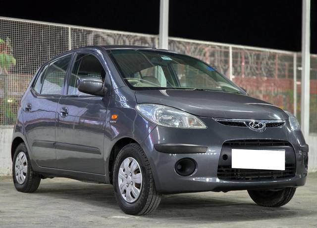 https://images10.gaadi.com/usedcar_image/4520818/original/processed_6bbe82aa24a323818ca3b56a8a0a8802.jpg?imwidth=6400