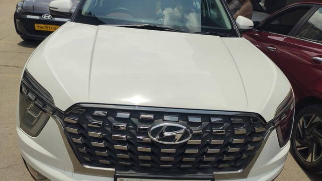 https://images10.gaadi.com/usedcar_image/4520853/original/processed_f3d190c9-9709-45a4-be7a-f6bbe67aebf8.jpg?imwidth=6400