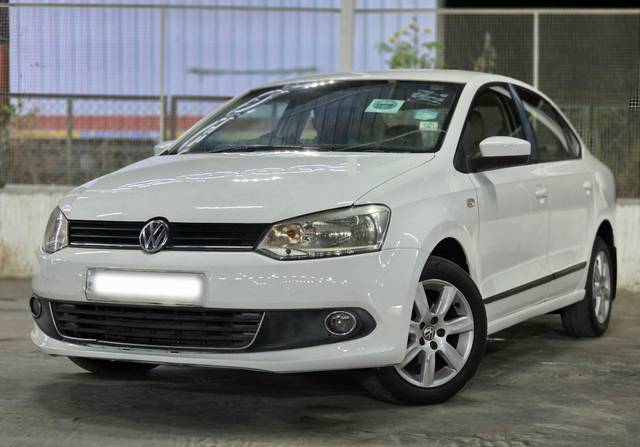 https://images10.gaadi.com/usedcar_image/4520874/original/processed_6c7abfa3b44144ac78cd571fa98dde3a.jpg?imwidth=6402
