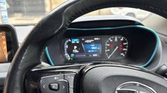 https://images10.gaadi.com/usedcar_image/4520878/original/d565e1adc5860dc6ef34b3fd9e090021.jpg?imwidth=6400
