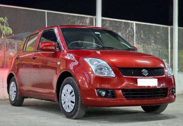 https://images10.gaadi.com/usedcar_image/4520880/original/processed_69b0dbc8e5af046f566e95c3ecab1c6d.jpg?imwidth=6400