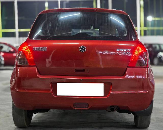 https://images10.gaadi.com/usedcar_image/4520880/original/processed_f4e440e989f2f17a609368d9a9d64176.jpg?imwidth=6401