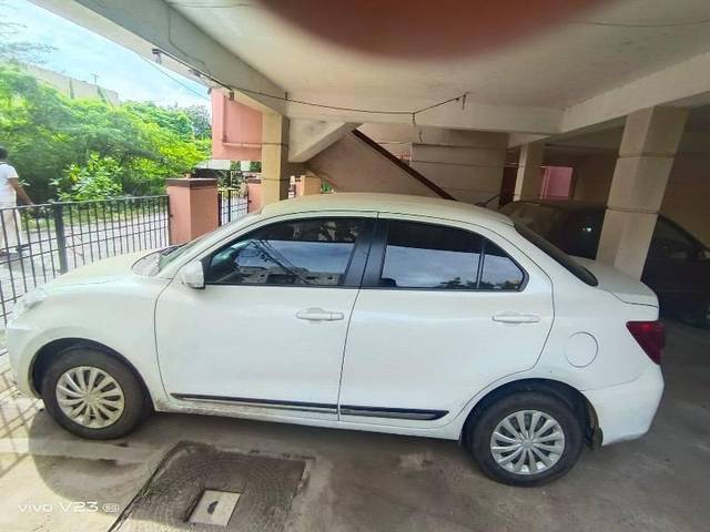 https://images10.gaadi.com/usedcar_image/4520881/original/processed_a370ee71-f99f-4e87-92b4-c3905ed5d909.jpeg?imwidth=6402