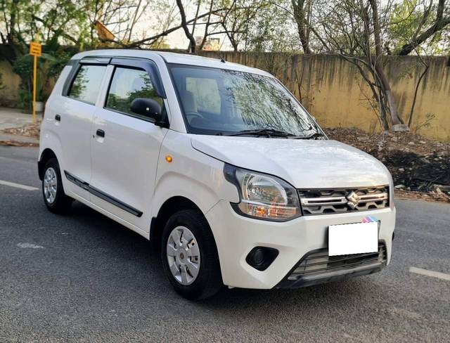 https://images10.gaadi.com/usedcar_image/4520886/original/processed_03c7926e0e9269ea2598c4d6e7a4b8b3.jpg?imwidth=6400