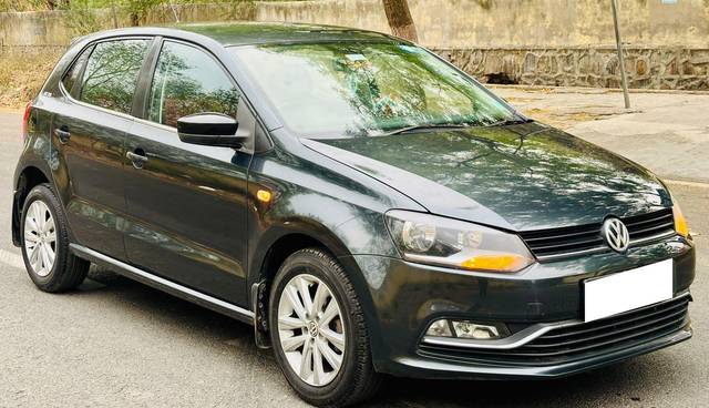https://images10.gaadi.com/usedcar_image/4520892/original/processed_b0e3732bea4c9efd8eae926009733335.jpg?imwidth=6400