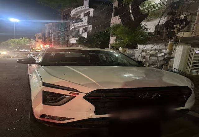 https://images10.gaadi.com/usedcar_image/4520994/original/f51bf677-3225-4024-8889-20321ae1594d.?imwidth=6400