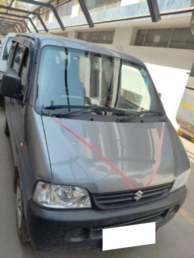 https://images10.gaadi.com/usedcar_image/4520995/original/processed_f349e6a5-7e38-4167-9f29-6afeac81523e.jpg?imwidth=6400