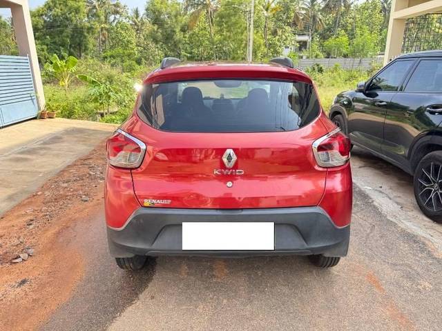 https://images10.gaadi.com/usedcar_image/4521020/original/processed_8e8a014f-e2d9-4ffb-a11c-bf030a0533c6.jpeg?imwidth=6401
