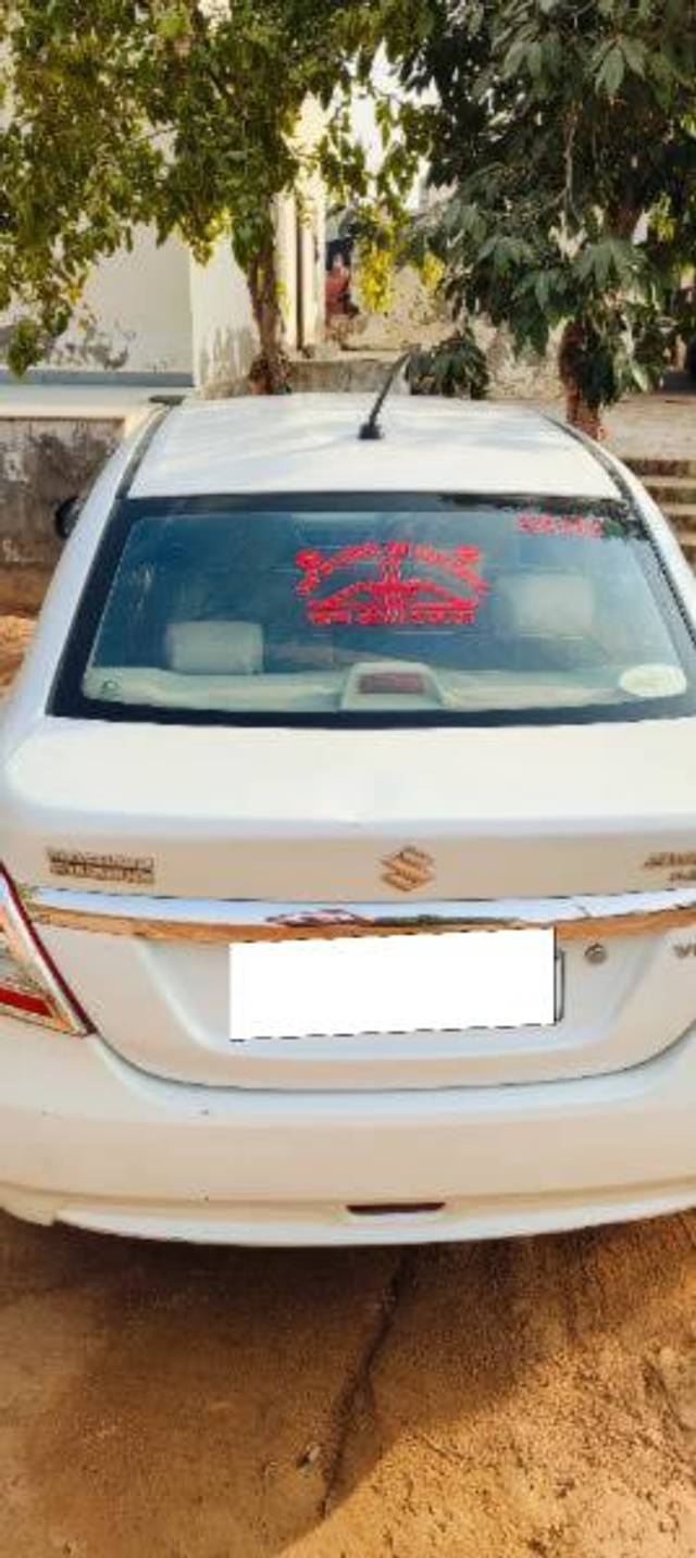 https://images10.gaadi.com/usedcar_image/4521022/original/processed_f99ba1e6-e980-4ede-886d-0d794a2420b1.jpg?imwidth=6401