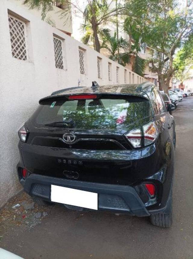 https://images10.gaadi.com/usedcar_image/4521029/original/processed_06c4d37e-c3ba-464c-a78d-820c020a5a8f.jpg?imwidth=6402