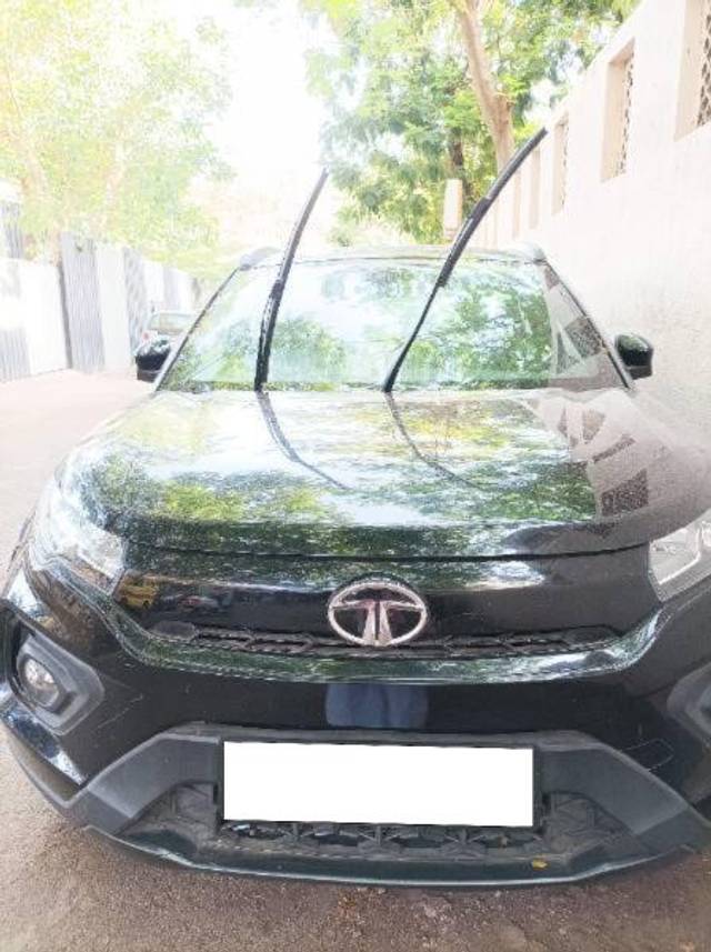 https://images10.gaadi.com/usedcar_image/4521029/original/processed_a06f7298-3412-49f4-a5af-7901a6a90dd3.jpg?imwidth=6400