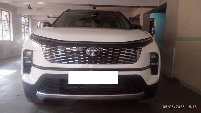 https://images10.gaadi.com/usedcar_image/4521037/original/processed_1616d46d-cf98-43ef-8d71-5bcba1cec207.jpeg?imwidth=6400
