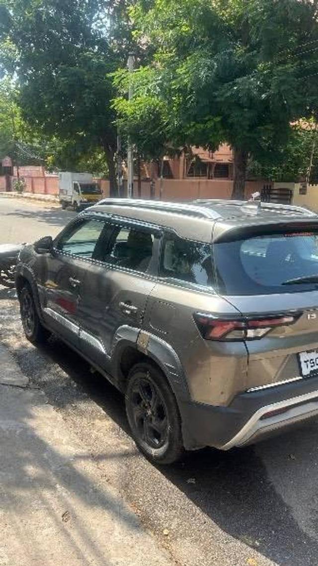 https://images10.gaadi.com/usedcar_image/4521045/original/processed_5074e8b7-9568-49c4-a994-ef1411c60291.jpeg?imwidth=6402