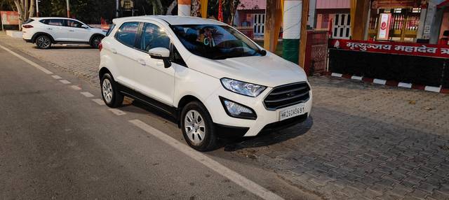 https://images10.gaadi.com/usedcar_image/4521079/original/processed_c2932e9b560b9f521f2c8a5fbe070cdc.jpg?imwidth=6402