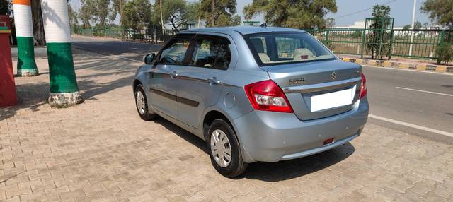https://images10.gaadi.com/usedcar_image/4521081/original/processed_72784e866d4dd002e18664603ff41171.jpg?imwidth=6402