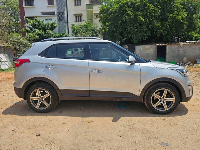 https://images10.gaadi.com/usedcar_image/4521095/original/processed_3c1624a231116aedd1ea75925cf46729.jpg?imwidth=6401