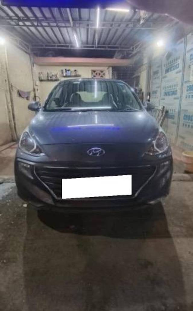 https://images10.gaadi.com/usedcar_image/4521103/original/processed_27443697-932e-4aa4-91fd-c897f682a1af.jpeg?imwidth=6400