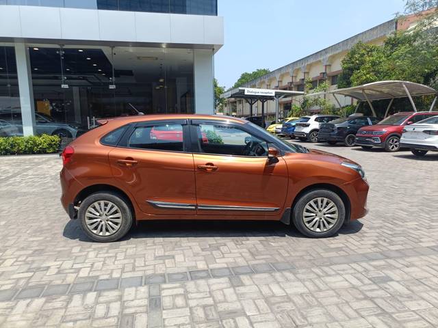 https://images10.gaadi.com/usedcar_image/4521124/original/processed_6acfefd0fe5e7c137c5c51f32b8c9bd6.jpg?imwidth=6401