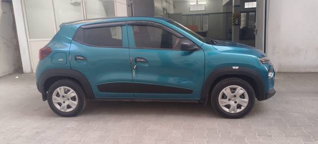 https://images10.gaadi.com/usedcar_image/4521129/original/288308444aaabb5bac617be65627bca2.jpg?imwidth=6401