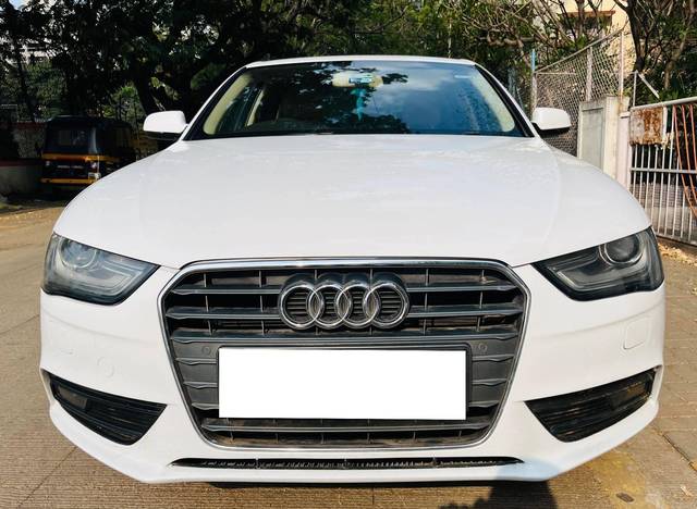 https://images10.gaadi.com/usedcar_image/4521135/original/processed_fba944274c7bbc798333a6d9bdab0372.jpg?imwidth=6400