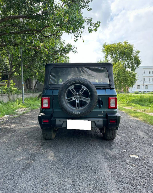 https://images10.gaadi.com/usedcar_image/4521141/original/processed_9ca5fac3bc37ca1bd8f2a6442c0fce88.png?imwidth=6402
