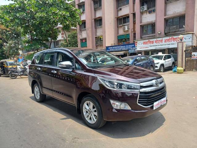 https://images10.gaadi.com/usedcar_image/4521170/original/processed_4ab31e25f4e32710cdb2a090b6b42abc.jpeg?imwidth=6400