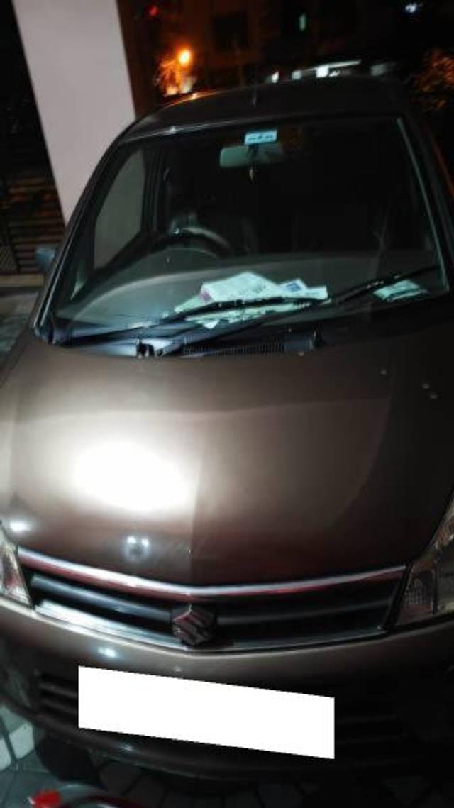 https://images10.gaadi.com/usedcar_image/4521209/original/processed_c3002508-5723-45cc-a3cc-db4fdb5c90f9.jpeg?imwidth=6401
