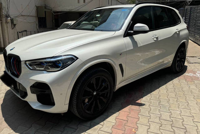 https://images10.gaadi.com/usedcar_image/4521210/original/43b126adc3cc37ec91616bad663d760a.png?imwidth=6400