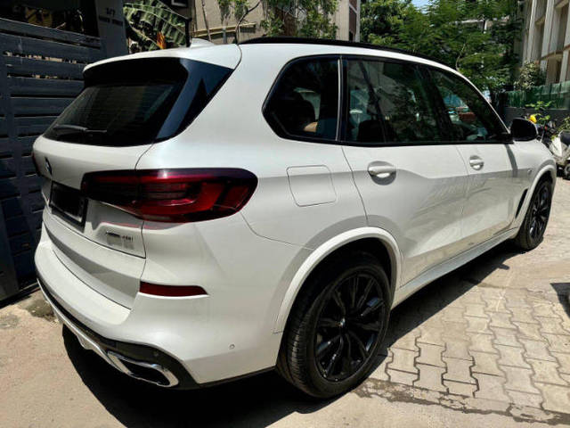 https://images10.gaadi.com/usedcar_image/4521210/original/processed_f17c23e383ce42eea524724b55f91c1d.png?imwidth=6402