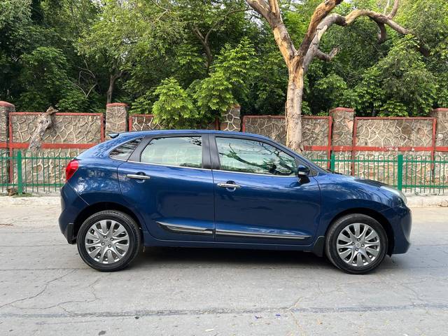 https://images10.gaadi.com/usedcar_image/4521215/original/2baaf40add6c40697d2fa8c7e2d3a13e.jpg?imwidth=6401