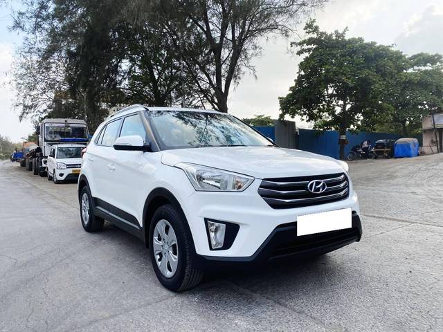 https://images10.gaadi.com/usedcar_image/4521226/original/processed_cdbbd546b6ab11bec6d3380ed391bb3f.jpg?imwidth=6400