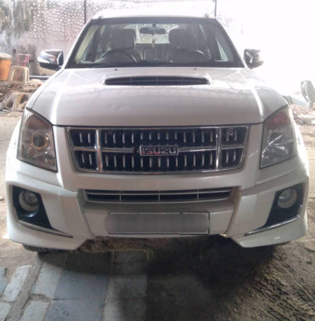 https://images10.gaadi.com/usedcar_image/4521232/original/processed_53c5f11260ce9484bb2f11835beee75e.png?imwidth=6400
