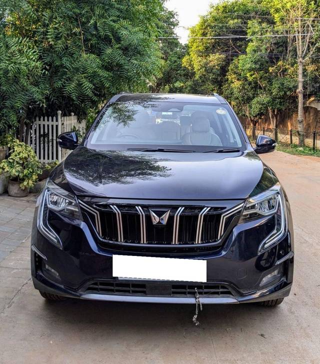 https://images10.gaadi.com/usedcar_image/4521234/original/processed_5a5f06266325ca8339fa8200a757d7ec.jpg?imwidth=6402