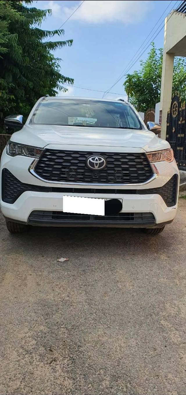 https://images10.gaadi.com/usedcar_image/4521241/original/processed_2d059c7bc0705628ea1cf1fa5b20e96a.jpg?imwidth=6402