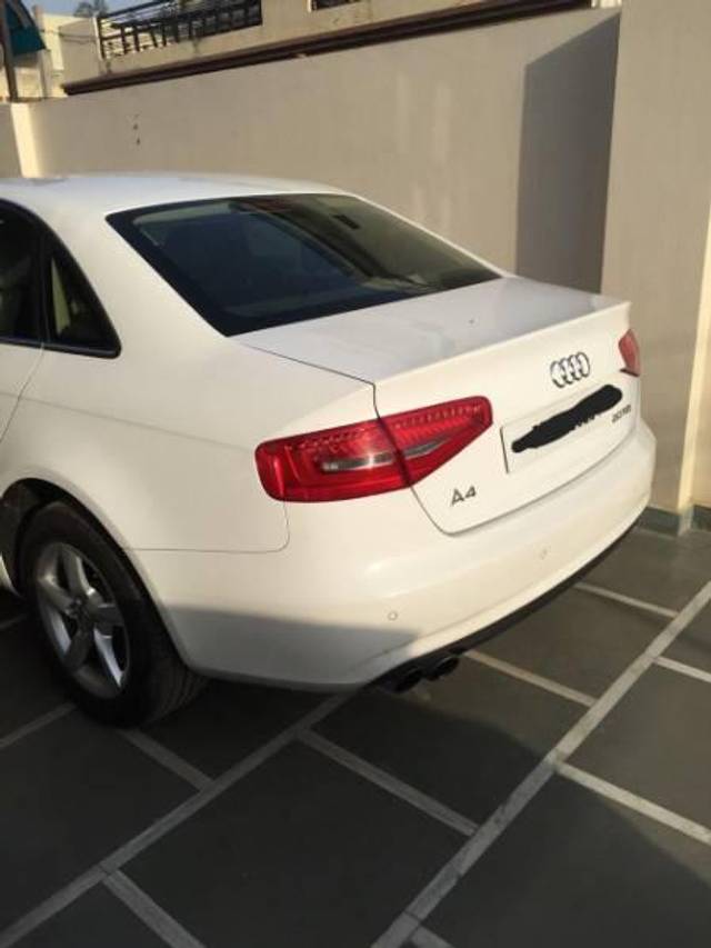 https://images10.gaadi.com/usedcar_image/4521244/original/processed_0d0de9be-c299-426d-99a9-6750df5885dc.jpg?imwidth=6402