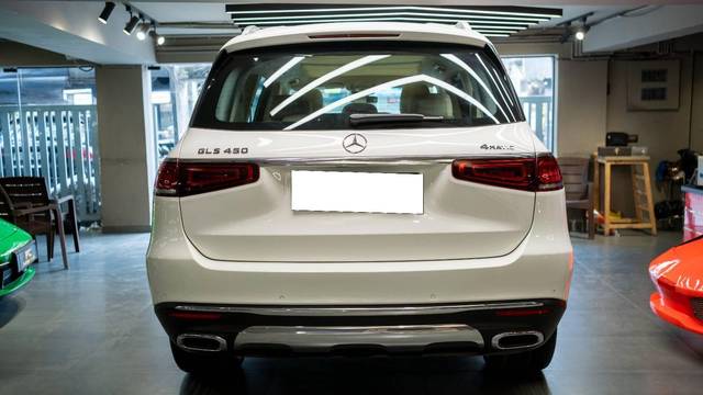 https://images10.gaadi.com/usedcar_image/4521257/original/processed_a4dfc25a2febdc1dd10830b965079f87.jpg?imwidth=6401