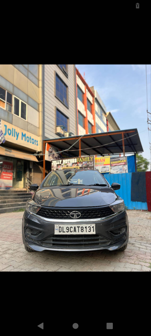 https://images10.gaadi.com/usedcar_image/4521268/original/7941f2cc925cdb825d061e4aa9e6ca0c.png?imwidth=6402